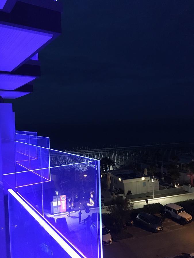 Hotel Diplomatic Riccione Exterior foto